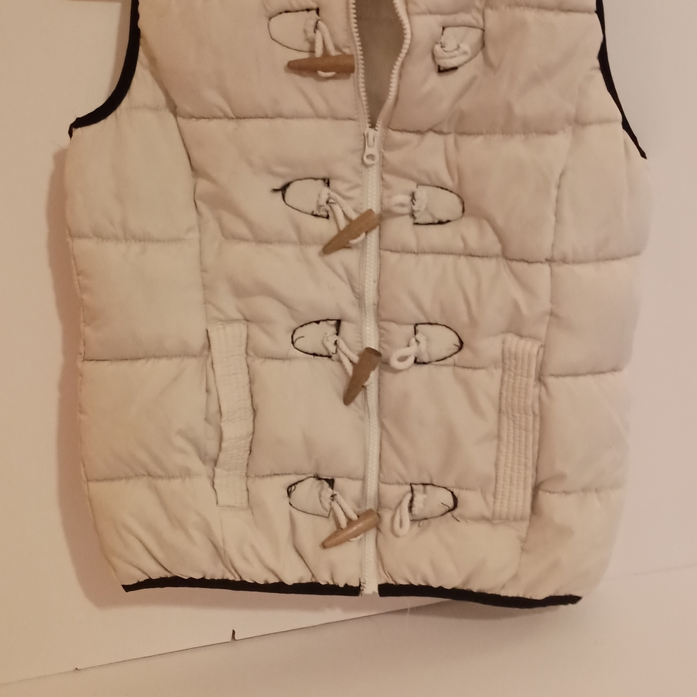 Womens Vest. Size S